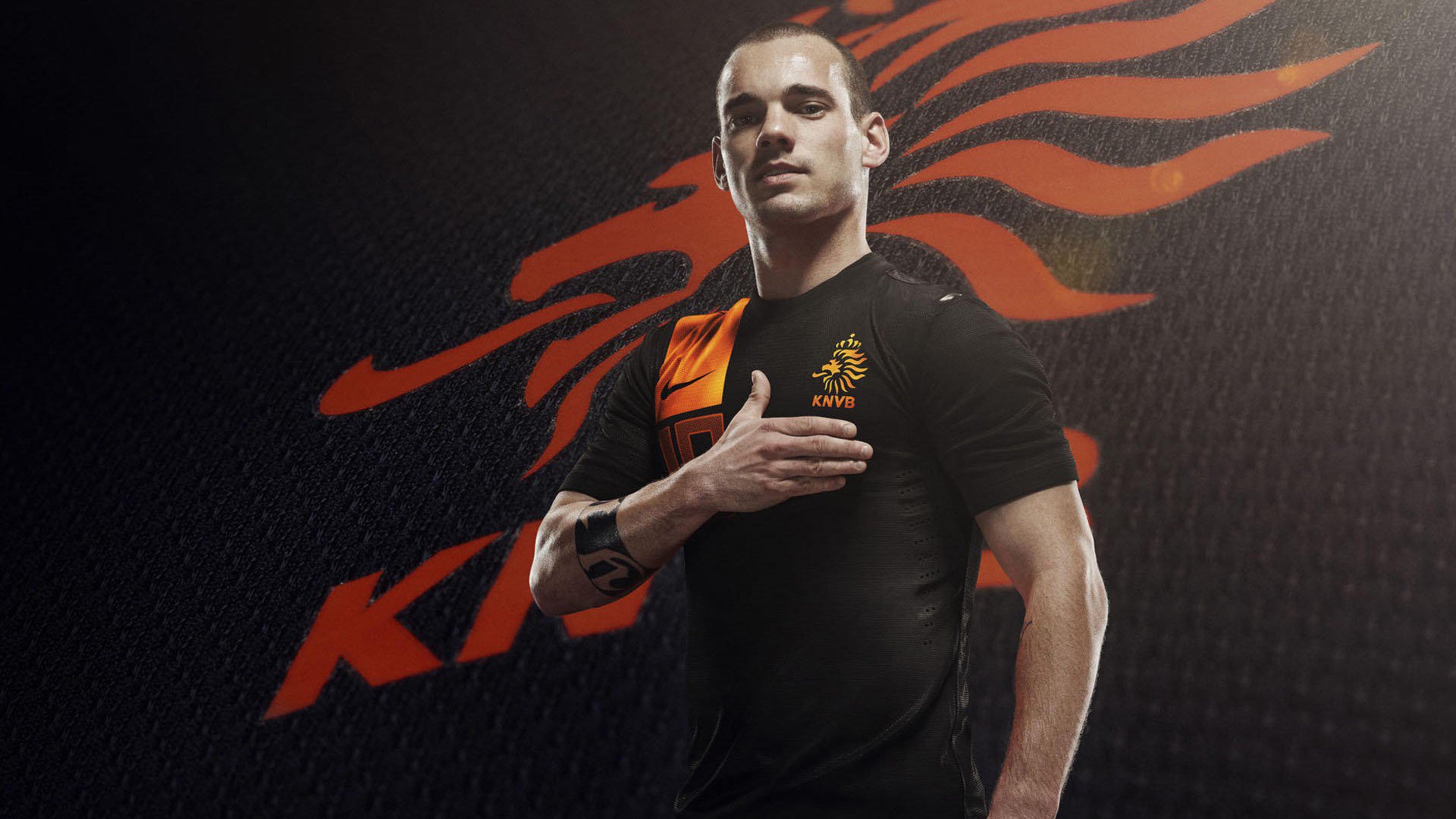 “华金·托比利亚的领导力与团队精神,帮助美洲狮队建立强大战术基础”